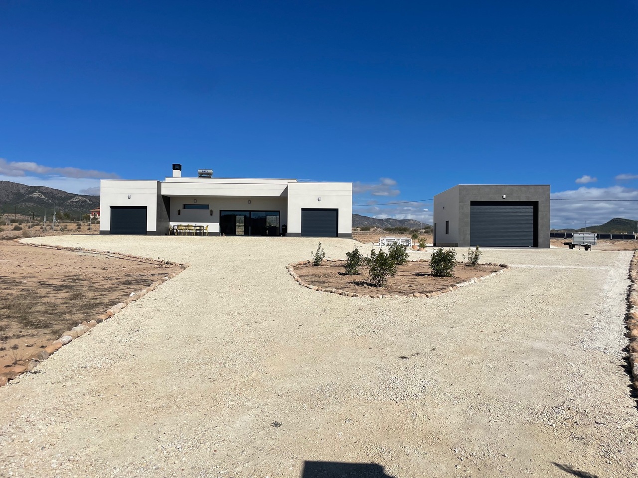 4 Bed, 3 Bath, HouseFor Sale, Pinoso, Alicante