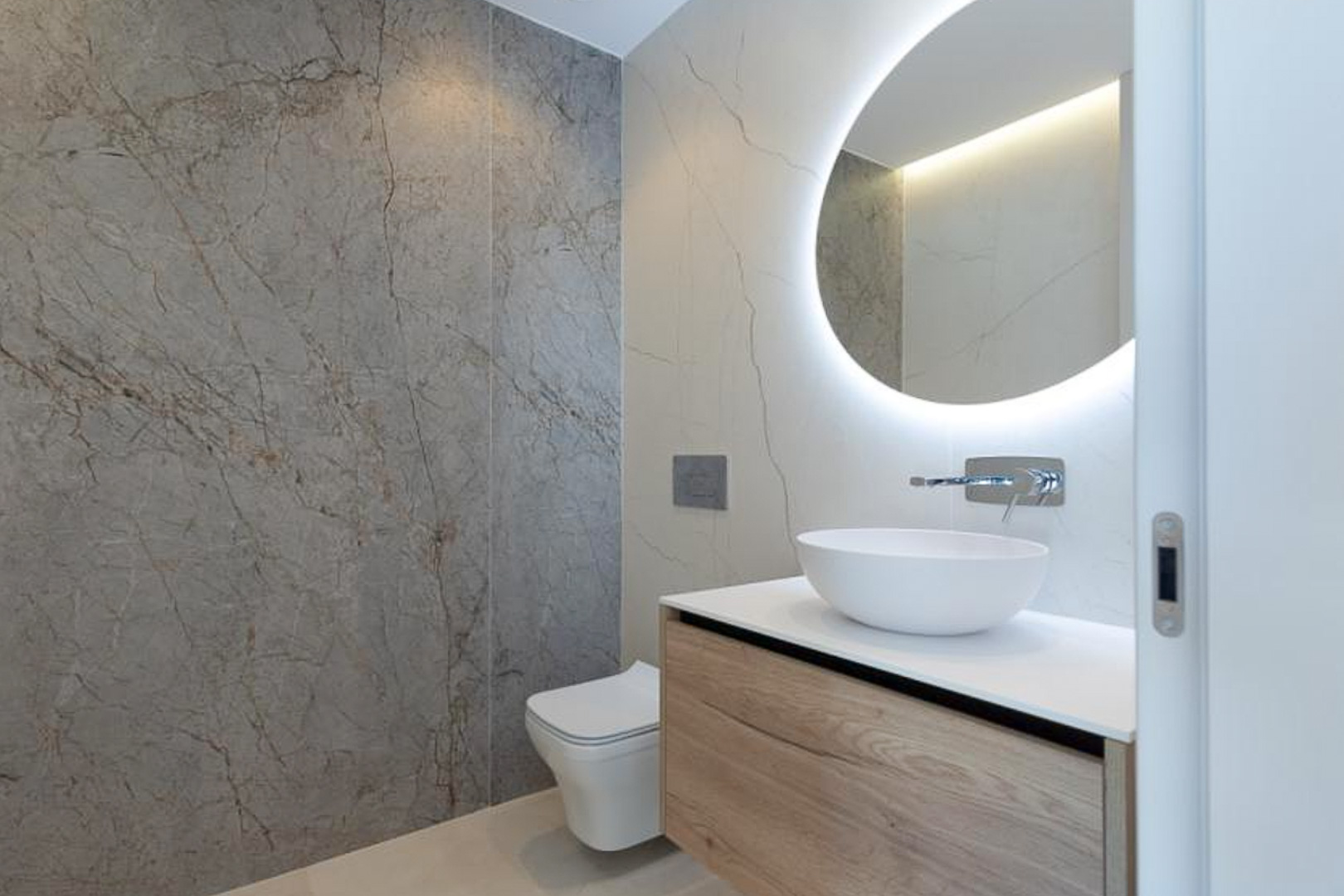 3 Bed, 2 Bath, ApartmentFor Sale, Benidorm, Alicante