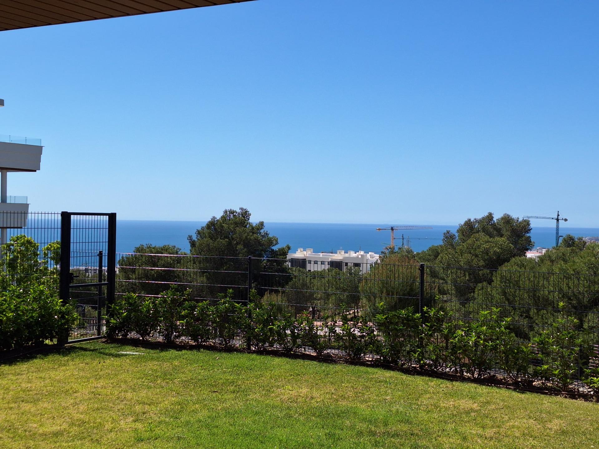 3 Bed, 2 Bath, ApartmentFor Sale, Fuengirola, Malaga