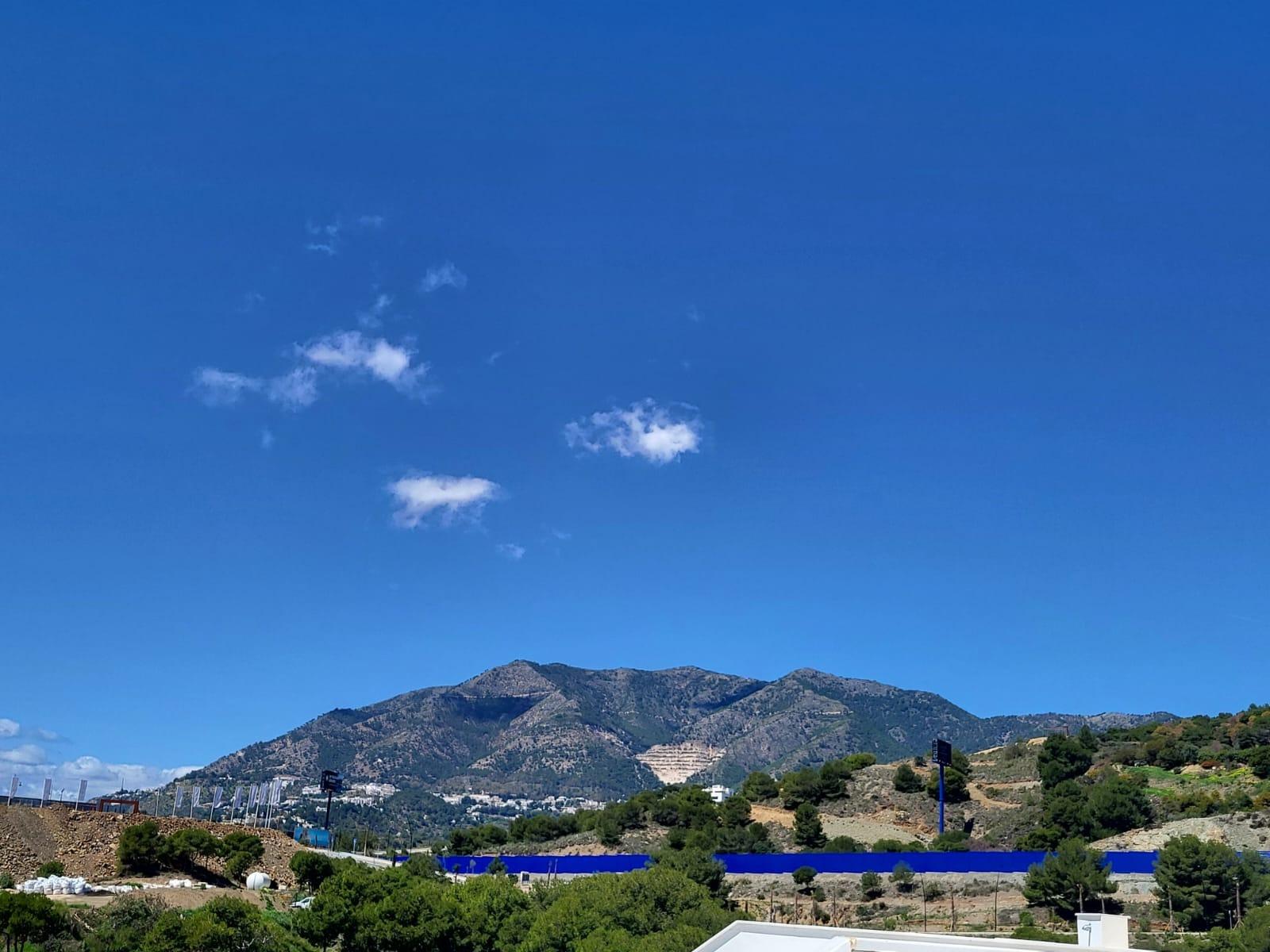 2 Bed, 2 Bath, ApartmentFor Sale, Fuengirola, Malaga