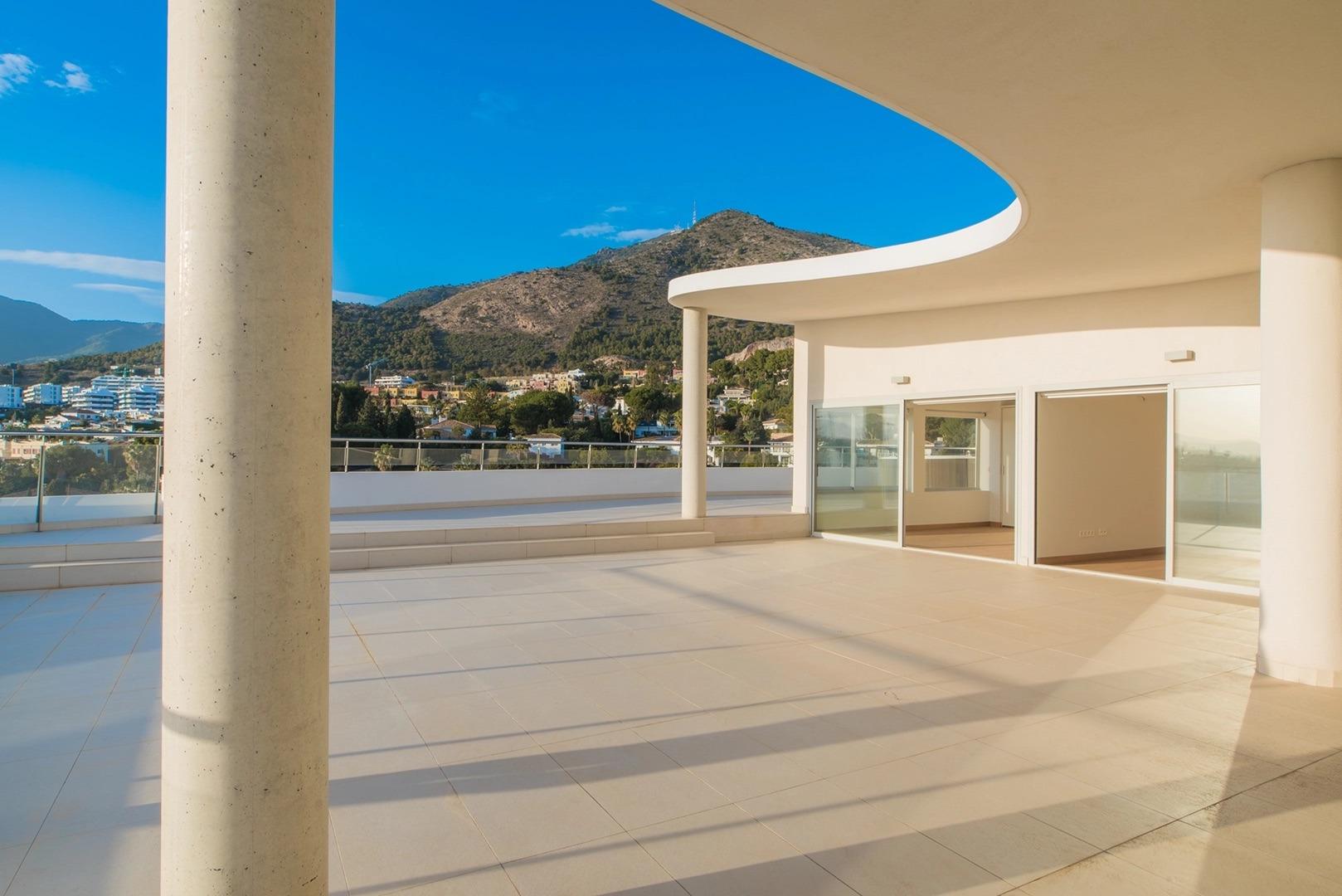 3 Bed, 3 Bath, ApartmentFor Sale, Benalmadena, Malaga