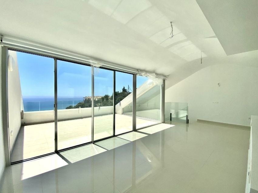 3 Bed, 2 Bath, ApartmentFor Sale, Benalmadena, Malaga