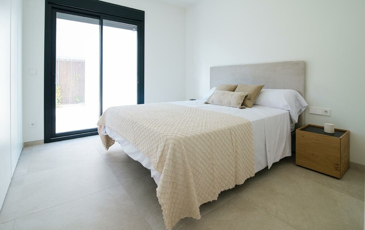 4 Bed, 3 Bath, HouseFor Sale, La Herrada, Alicante