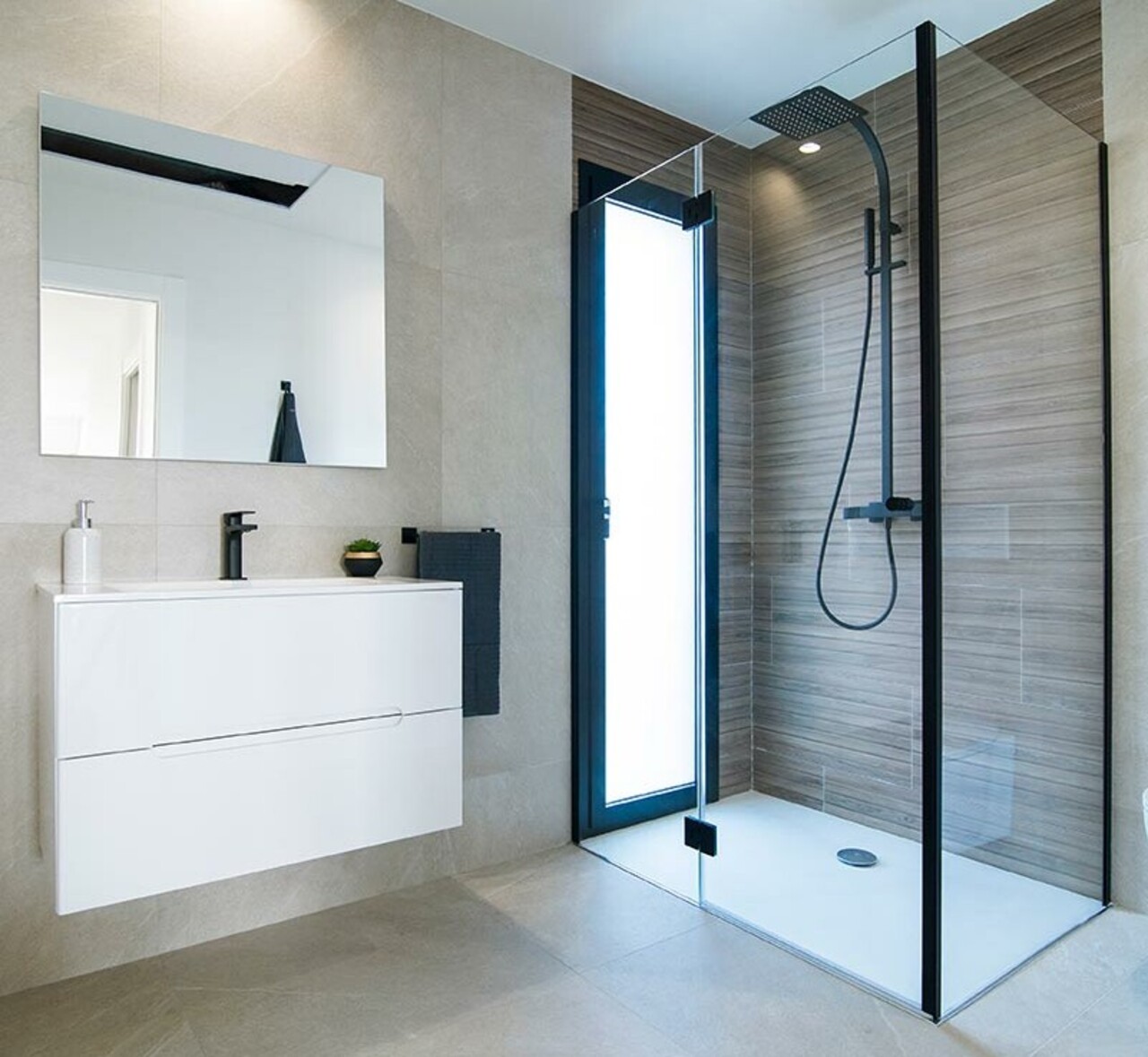 4 Bed, 3 Bath, HouseFor Sale, La Herrada, Alicante