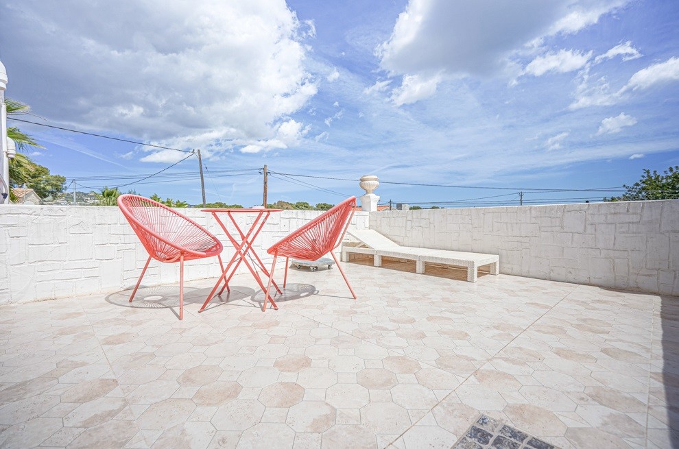 Commercial Property, For Sale