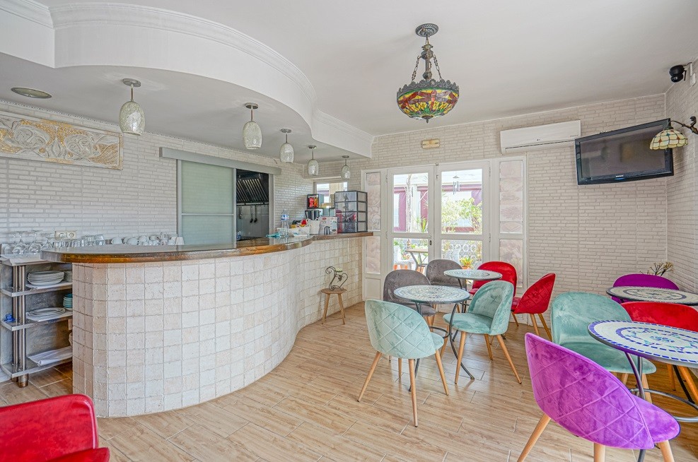 Commercial Property, For Sale