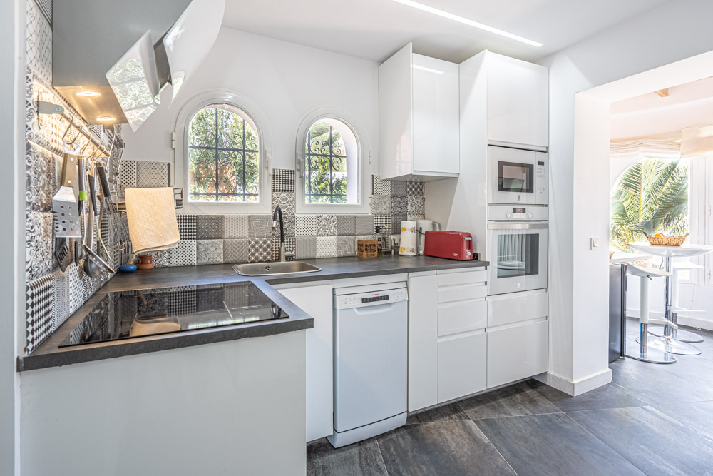 6 Bed, 3 Bath, HouseFor Sale, Calpe, Alicante