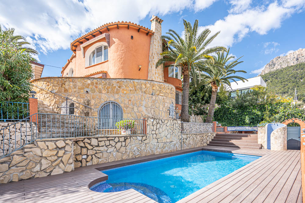 6 Bed, 3 Bath, HouseFor Sale, Calpe, Alicante