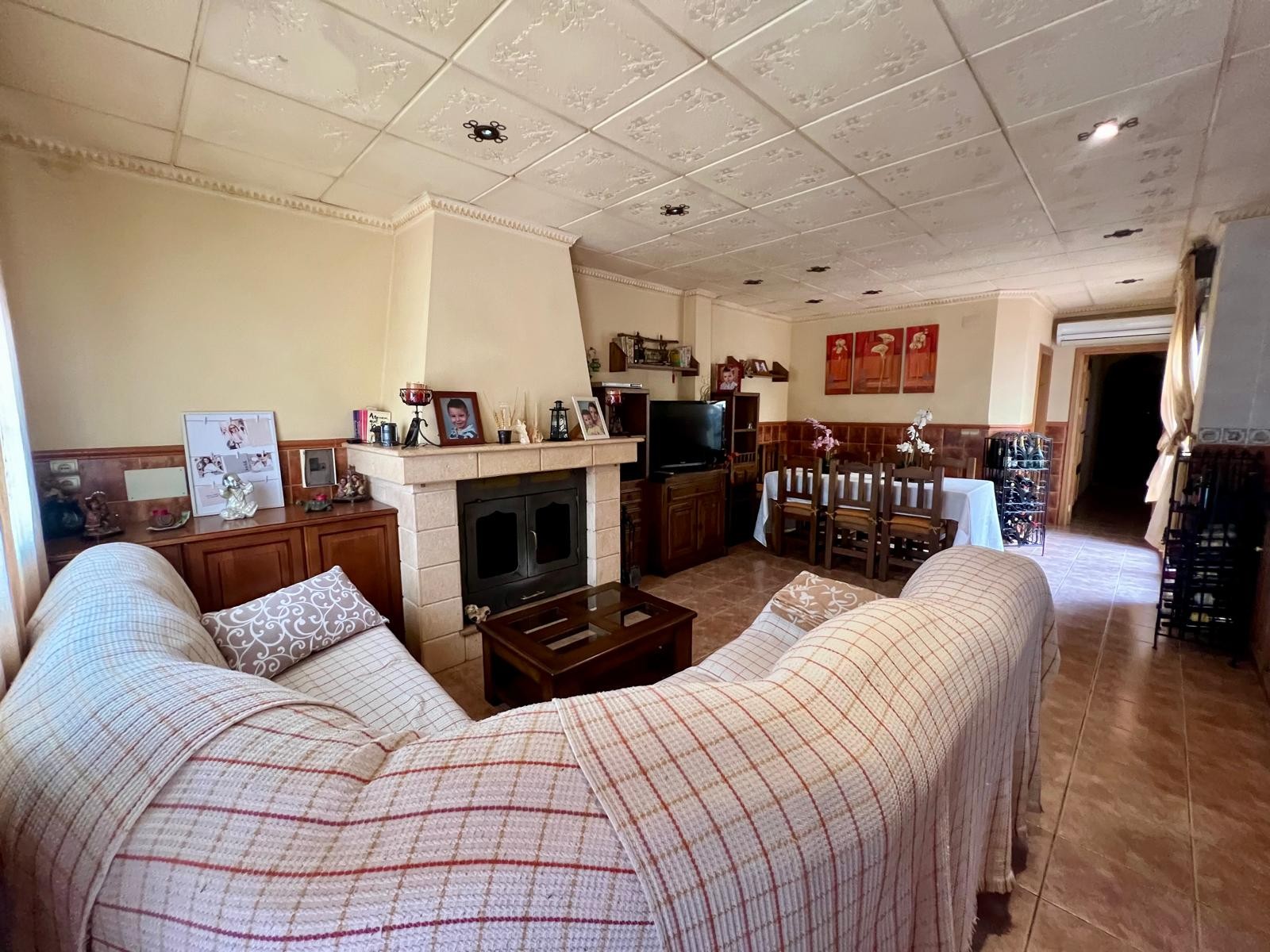 3 Bed, 2 Bath, HouseFor Sale, Pinoso, Alicante