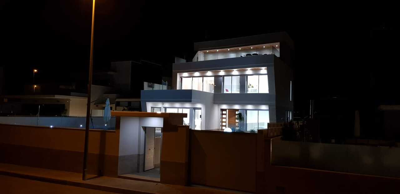 4 Bed, 4 Bath, HouseFor Sale, Campoamor, Alicante