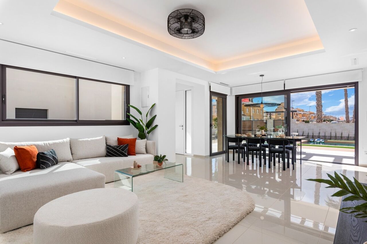 3 Bed, 2 Bath, HouseFor Sale, Ciudad Quesada, Alicante