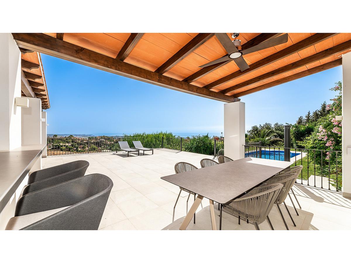 5 Bed, 5 Bath, HouseFor Sale, Estepona, Malaga