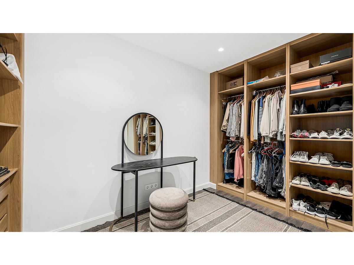 5 Bed, 5 Bath, HouseFor Sale, Estepona, Malaga