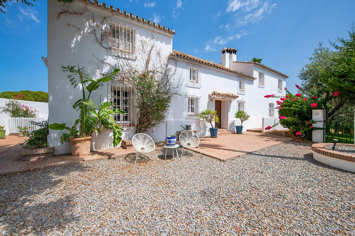 7 Bed, 7 Bath, HouseFor Sale, Benahavis, Malaga