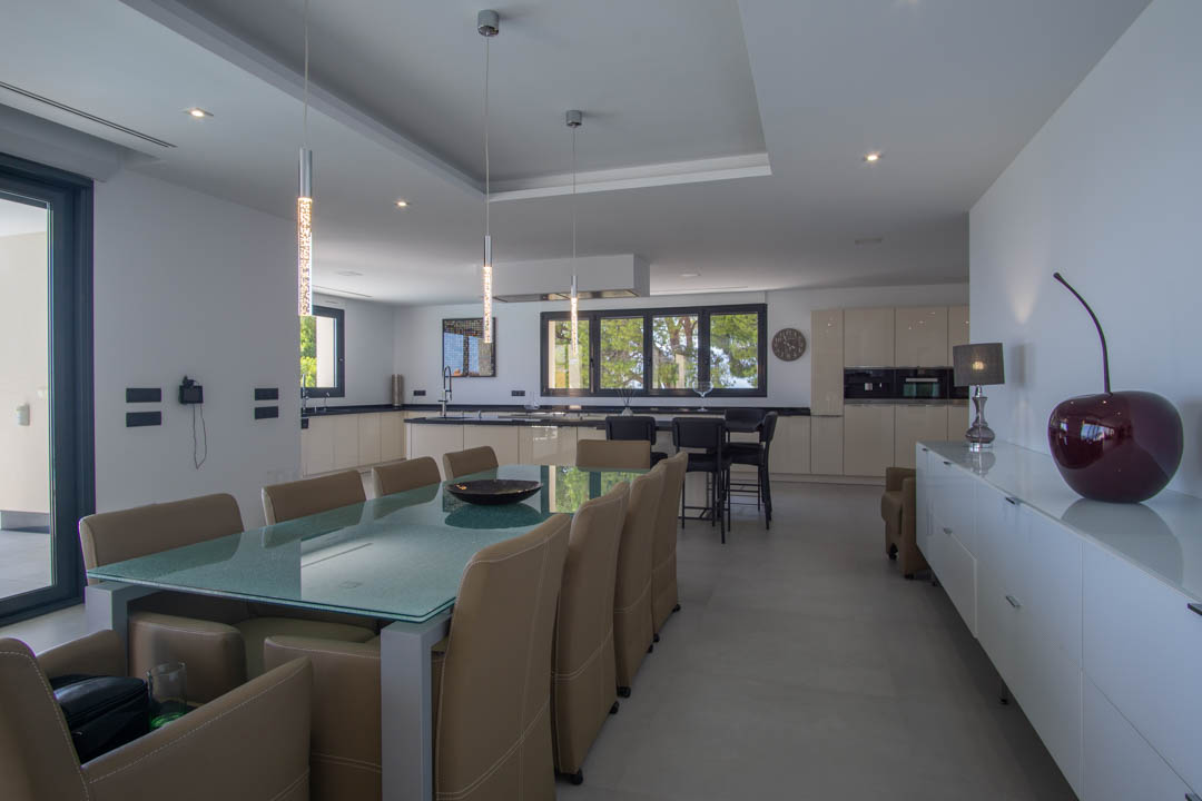 5 Bed, 4 Bath, HouseFor Sale, Altea, Alicante