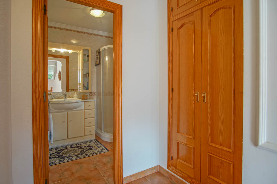 5 Bed, 3 Bath, HouseFor Sale, Calpe, Alicante