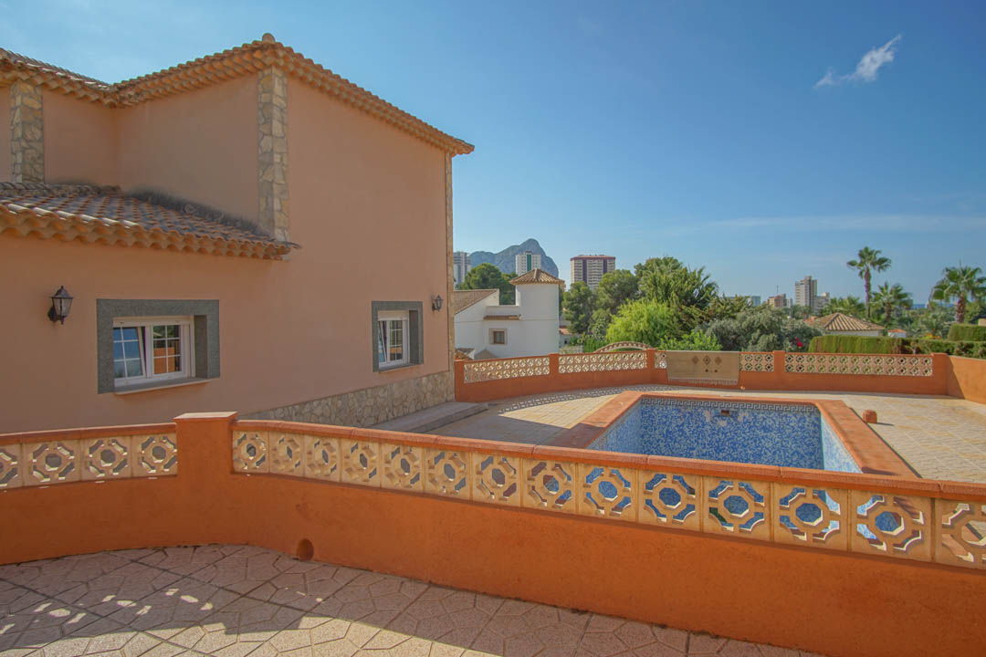 5 Bed, 3 Bath, HouseFor Sale, Calpe, Alicante