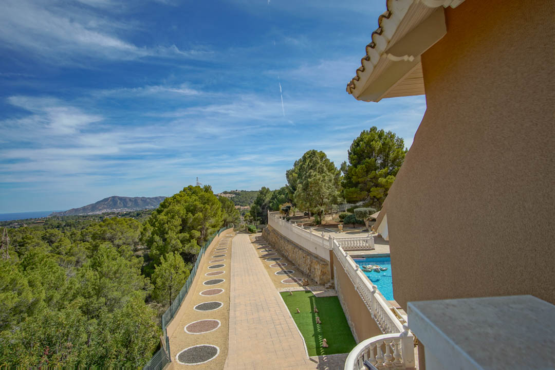 8 Bed, 9 Bath, HouseFor Sale, La Nucia, Alicante