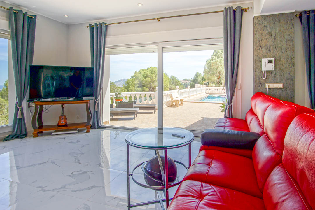 8 Bed, 9 Bath, HouseFor Sale, La Nucia, Alicante