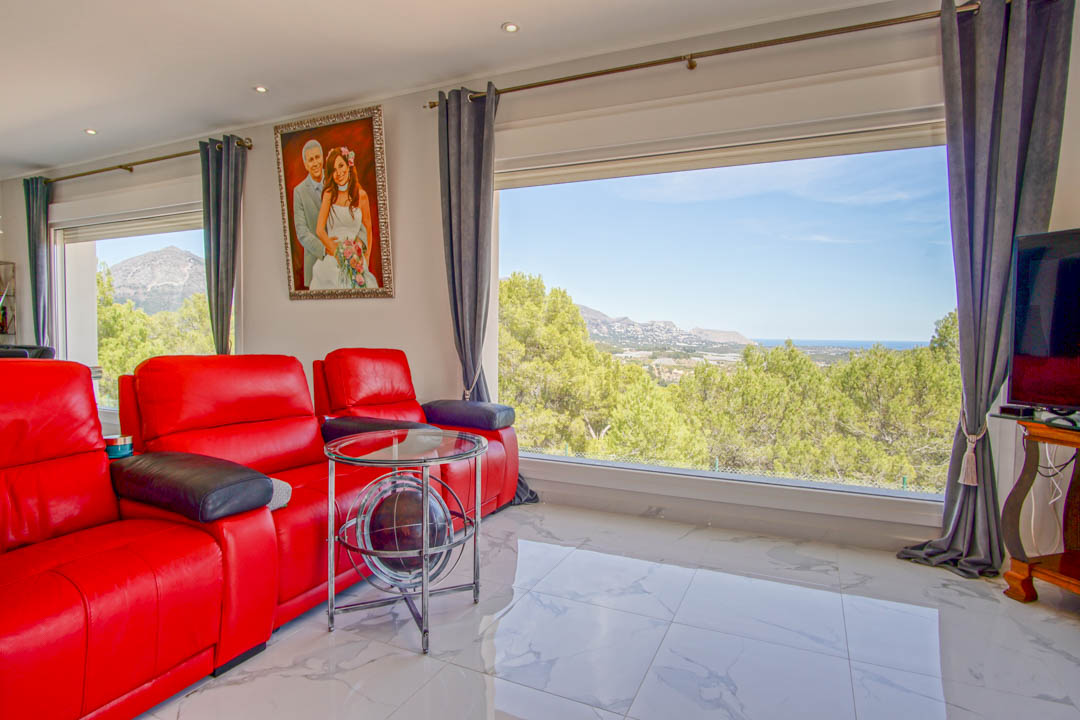 8 Bed, 9 Bath, HouseFor Sale, La Nucia, Alicante