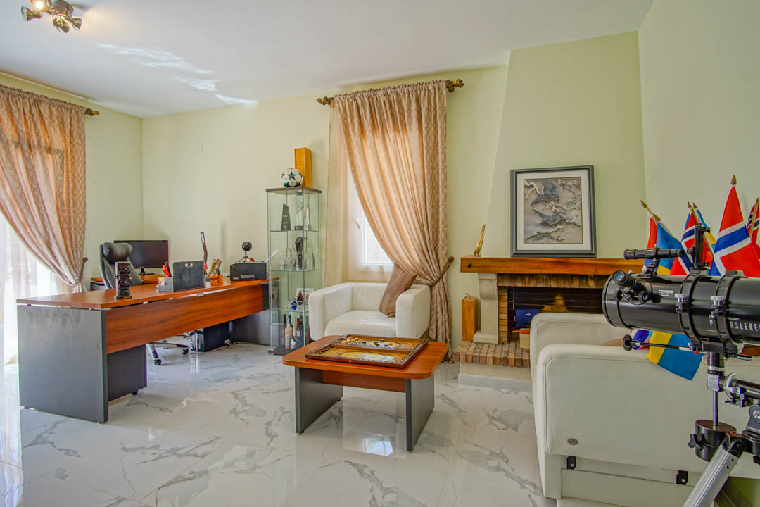 8 Bed, 9 Bath, HouseFor Sale, La Nucia, Alicante