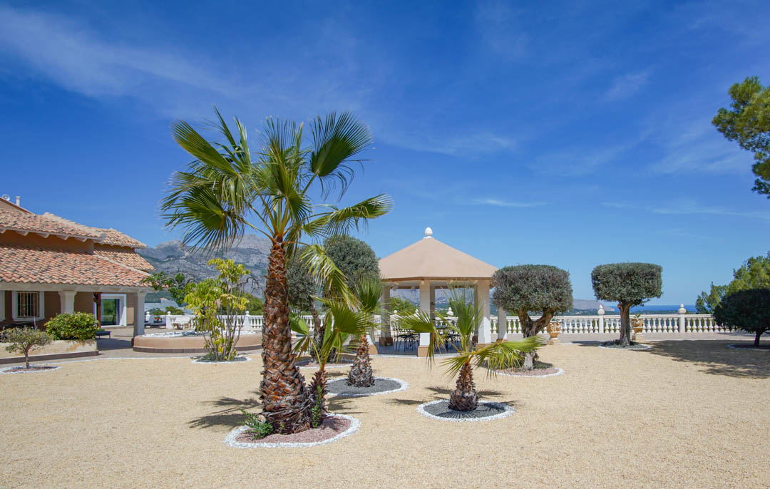 8 Bed, 9 Bath, HouseFor Sale, La Nucia, Alicante