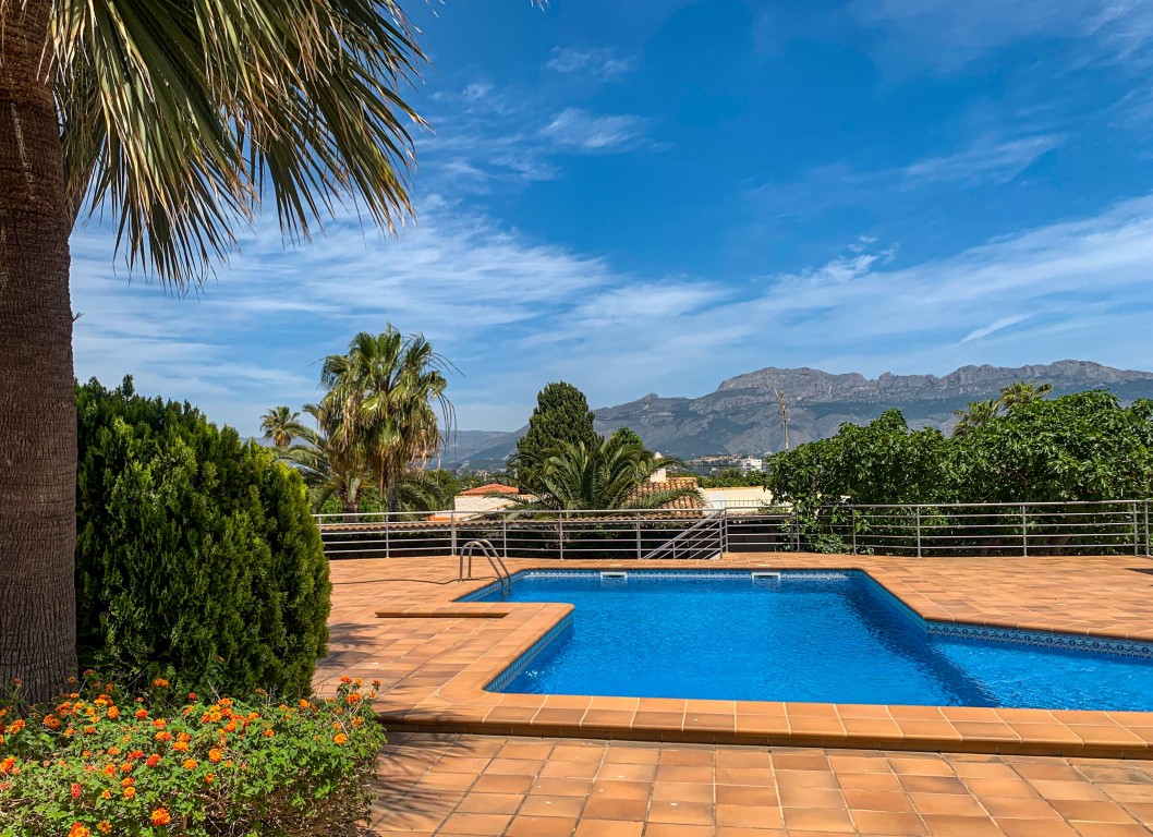 6 Bed, 6 Bath, HouseFor Sale, Albir, Alicante