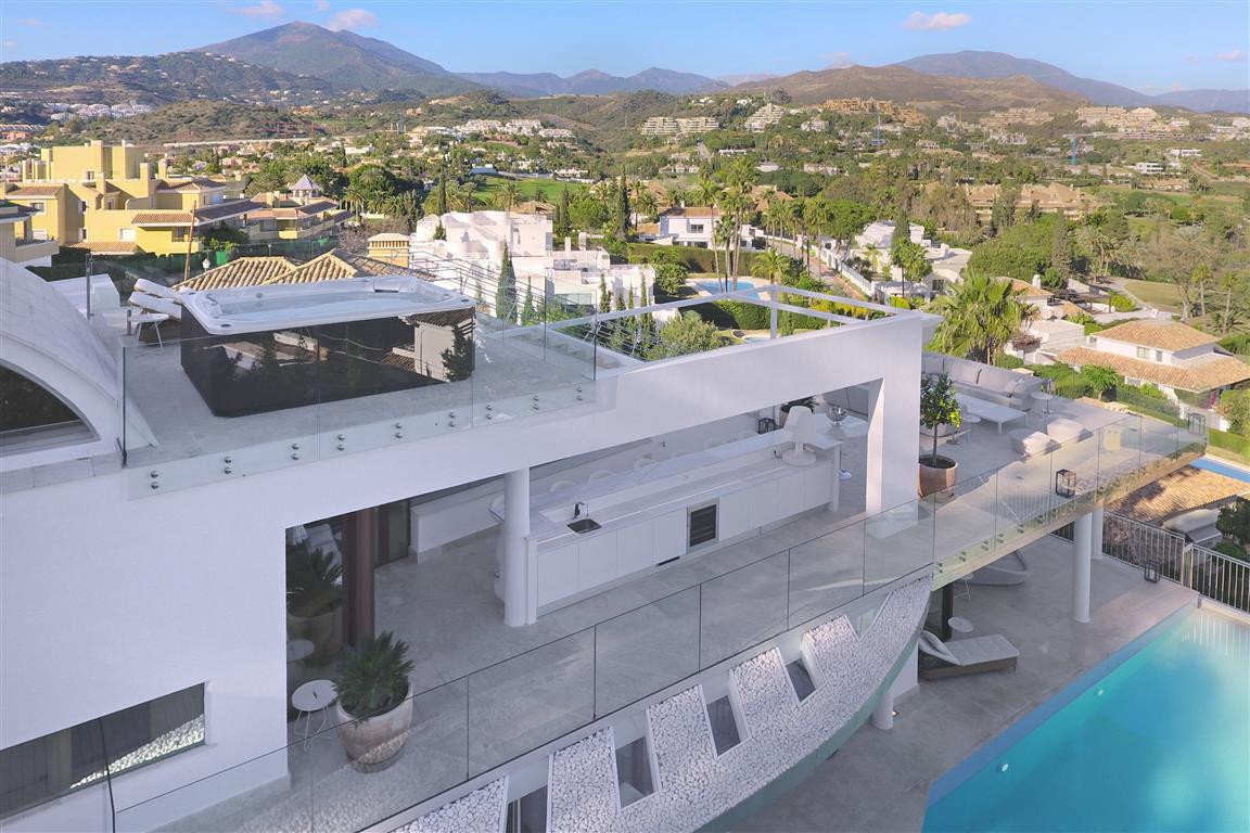 7 Bed, 6 Bath, HouseFor Sale, Nueva Andalucia, Malaga