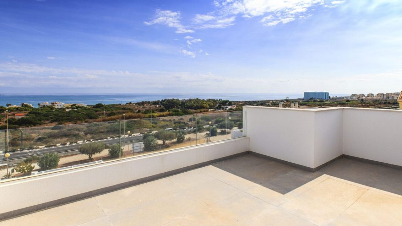 4 Bed, 4 Bath, HouseFor Sale, Guardamar Del Segura, Alicante