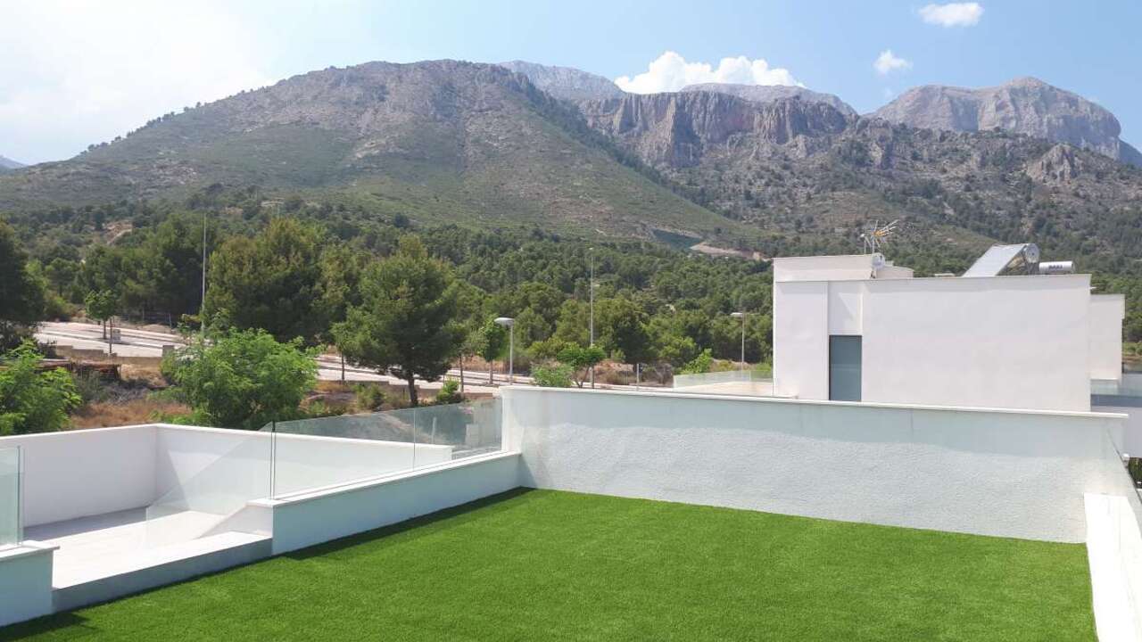 3 Bed, 2 Bath, HouseFor Sale, Polop, Alicante