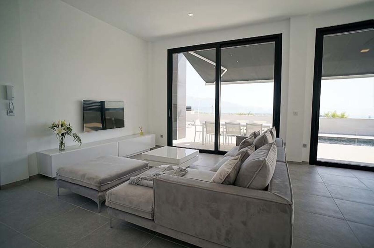 3 Bed, 2 Bath, HouseFor Sale, Polop, Alicante
