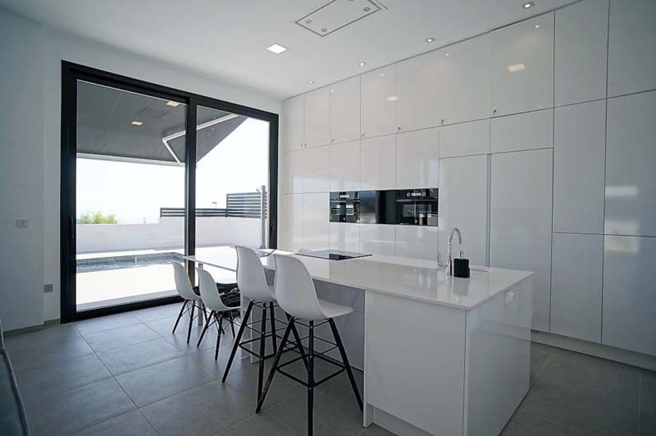 3 Bed, 2 Bath, HouseFor Sale, Polop, Alicante