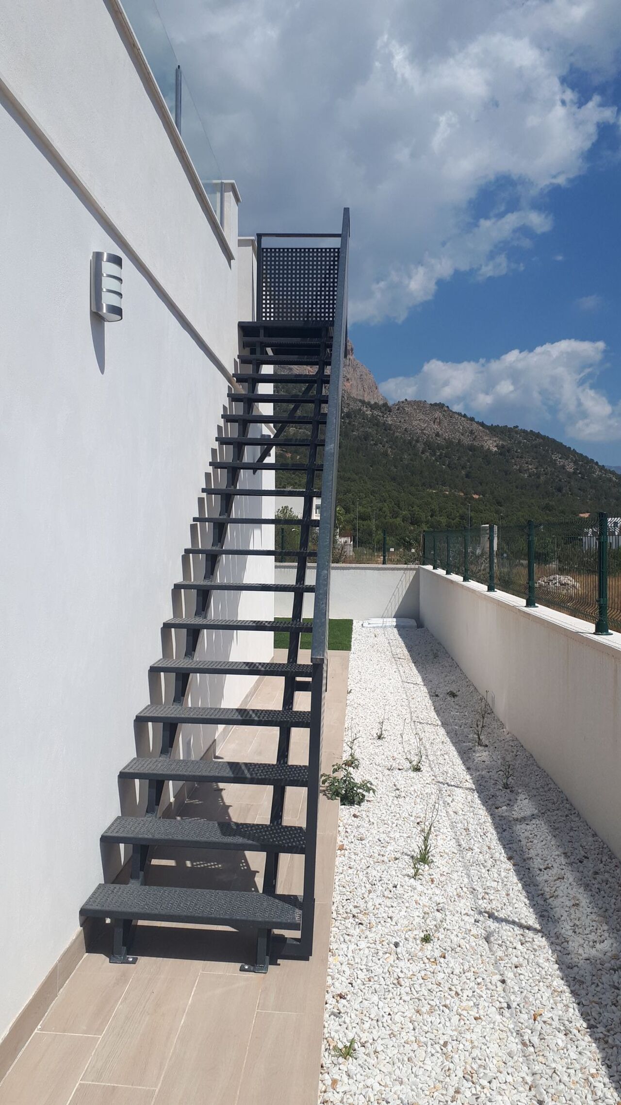 3 Bed, 2 Bath, HouseFor Sale, Polop, Alicante