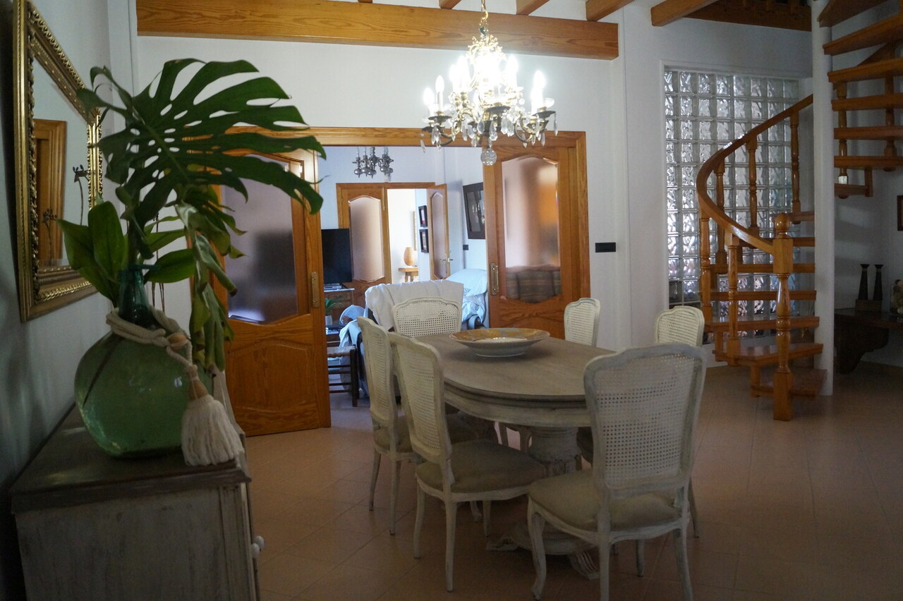 7 Bed, 4 Bath, HouseFor Sale, Oliva, Valencia