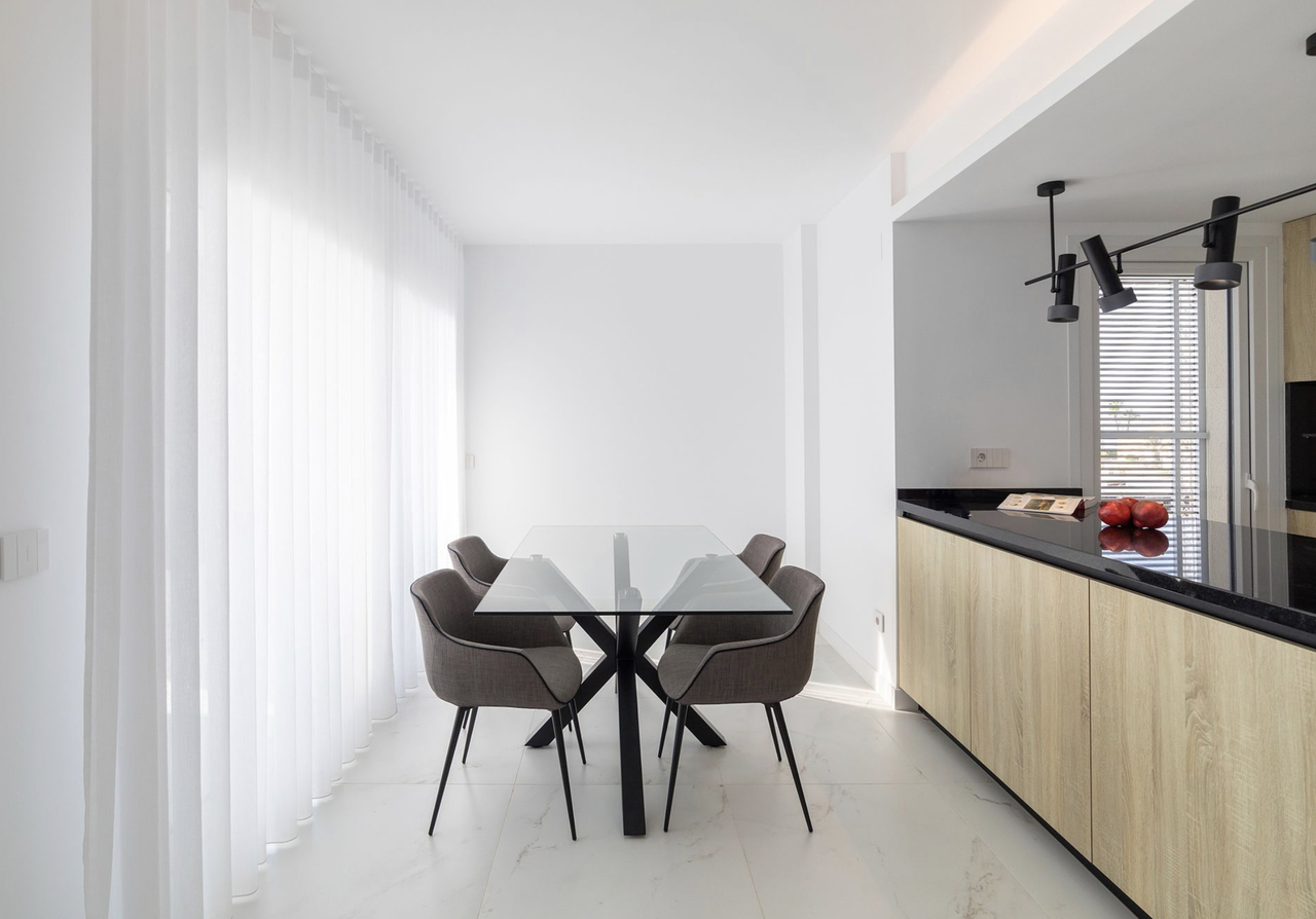 3 Bed, 2 Bath, ApartmentFor Sale, Torrevieja, Alicante