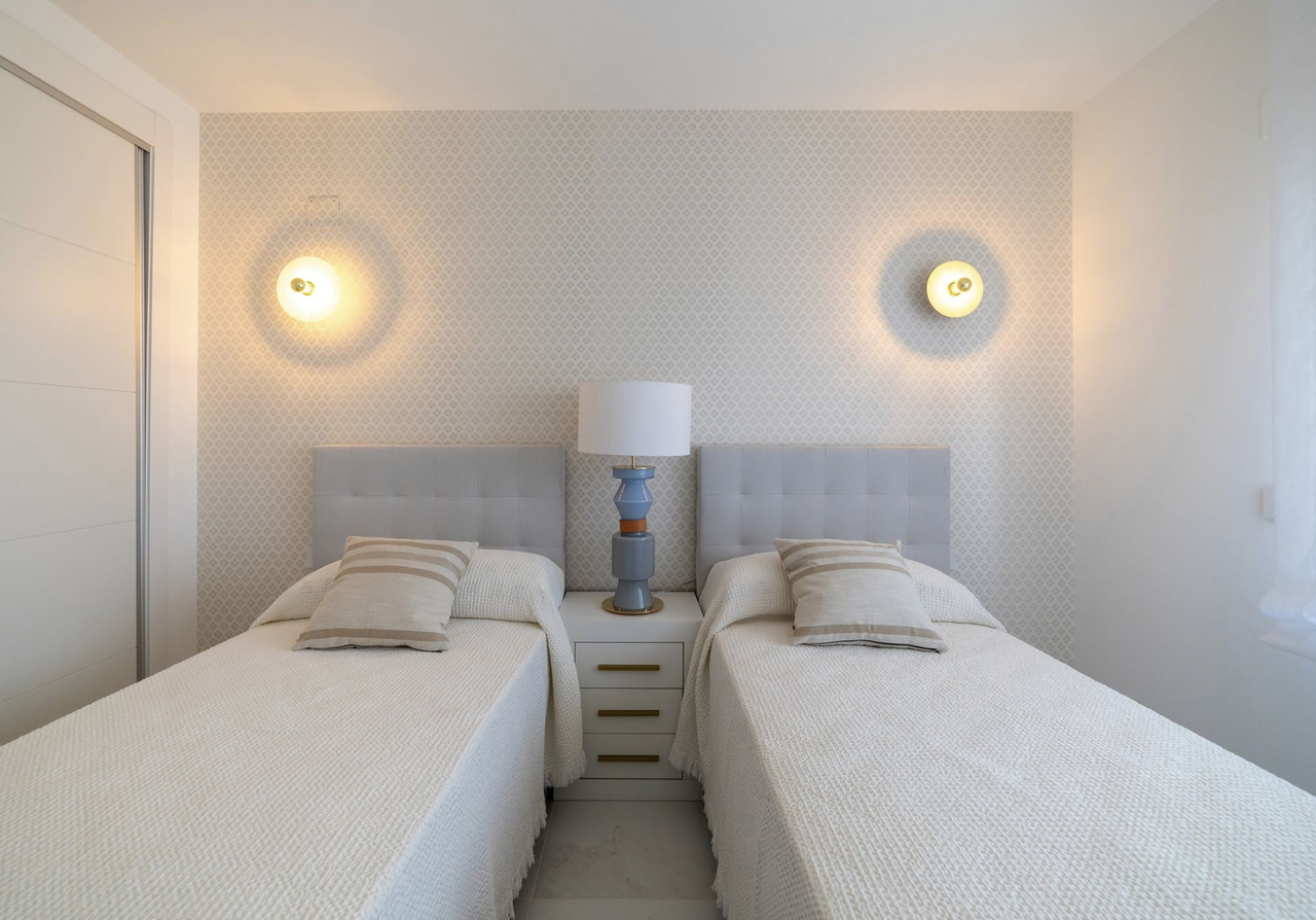 3 Bed, 2 Bath, ApartmentFor Sale, Torrevieja, Alicante