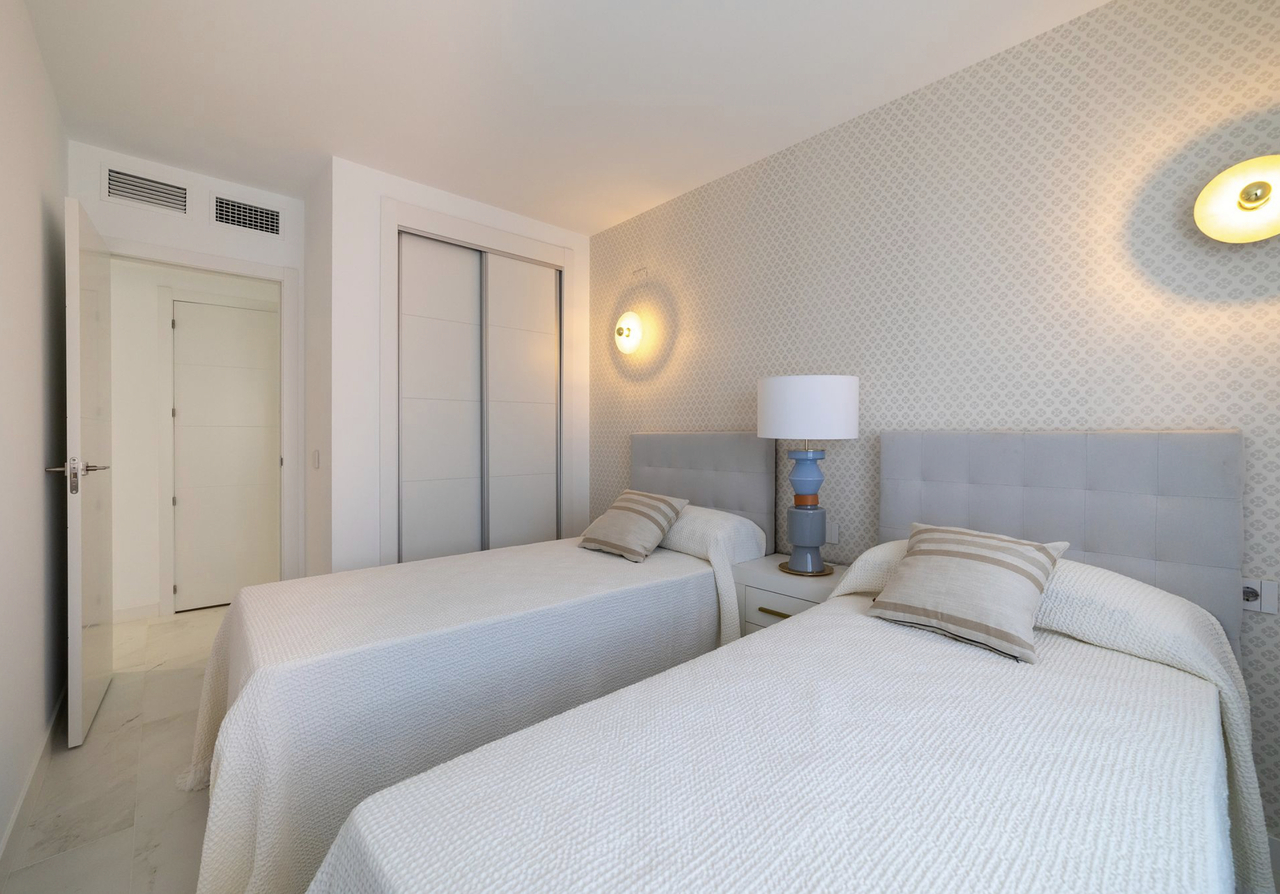 3 Bed, 2 Bath, ApartmentFor Sale, Torrevieja, Alicante