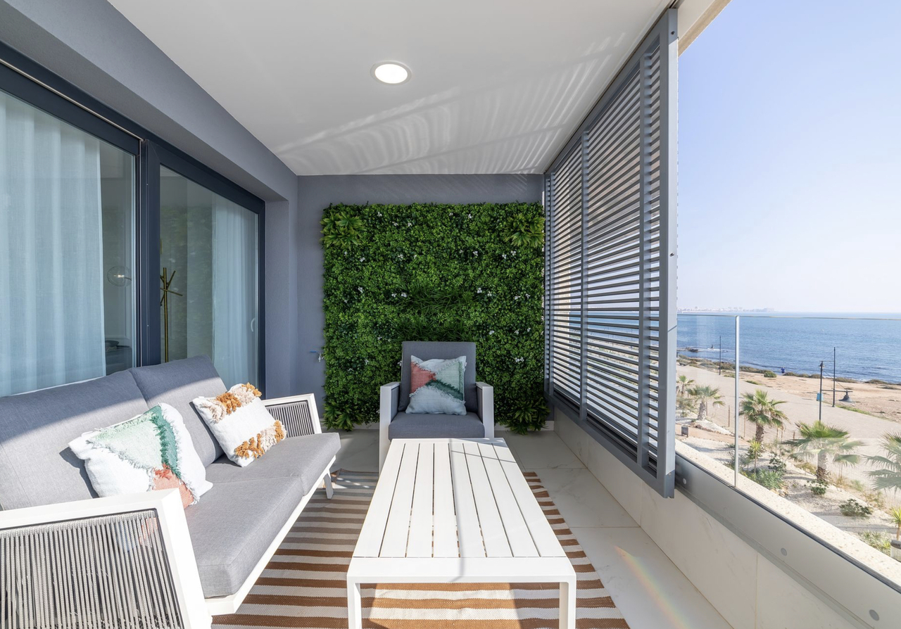 3 Bed, 2 Bath, ApartmentFor Sale, Torrevieja, Alicante