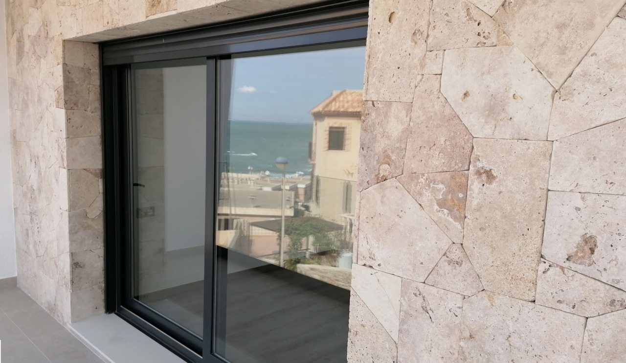 3 Bed, 2 Bath, HouseFor Sale, Torrevieja, Alicante