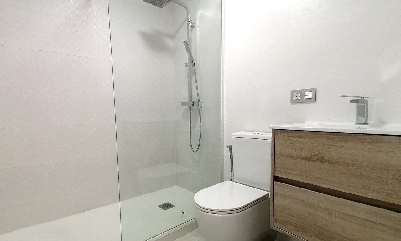 3 Bed, 2 Bath, HouseFor Sale, Torrevieja, Alicante