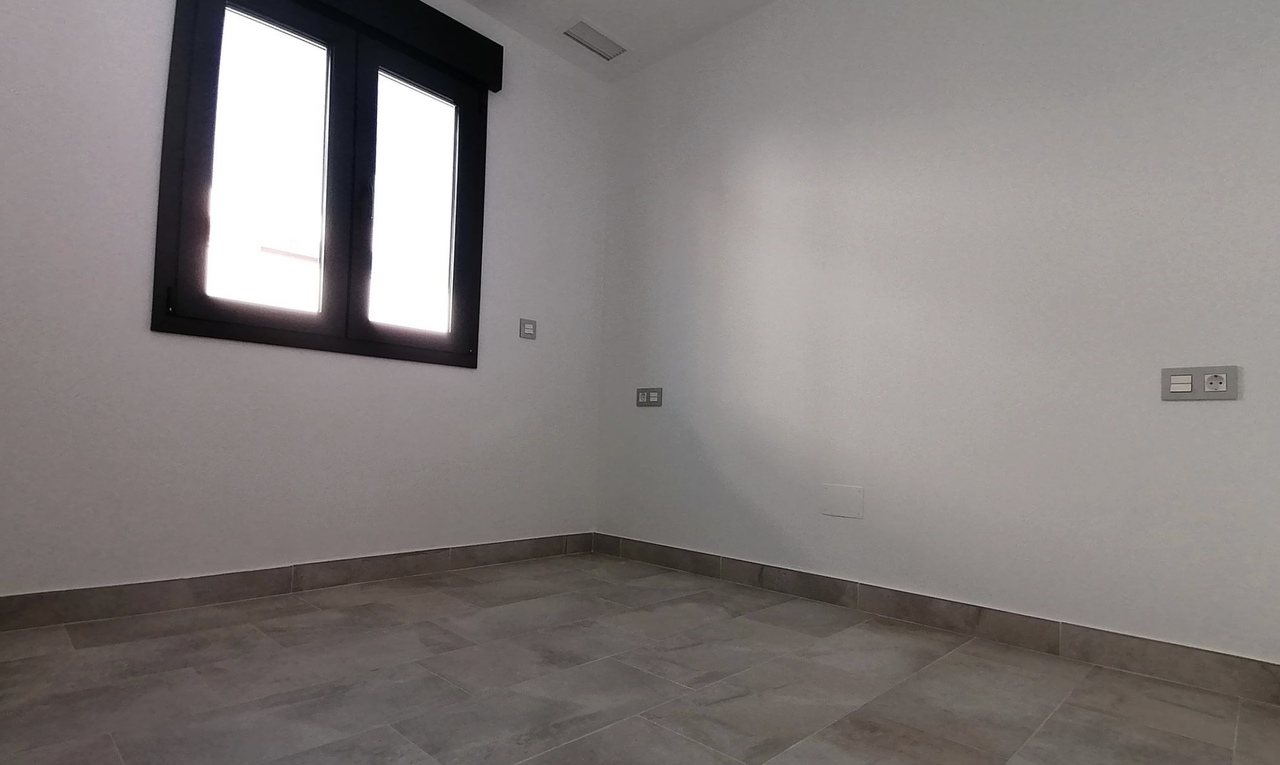 3 Bed, 2 Bath, HouseFor Sale, Torrevieja, Alicante