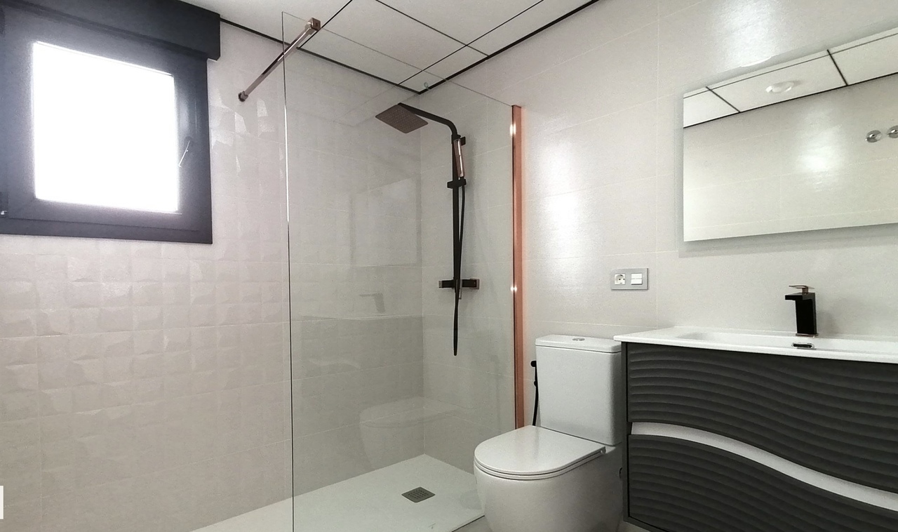 3 Bed, 2 Bath, HouseFor Sale, Torrevieja, Alicante