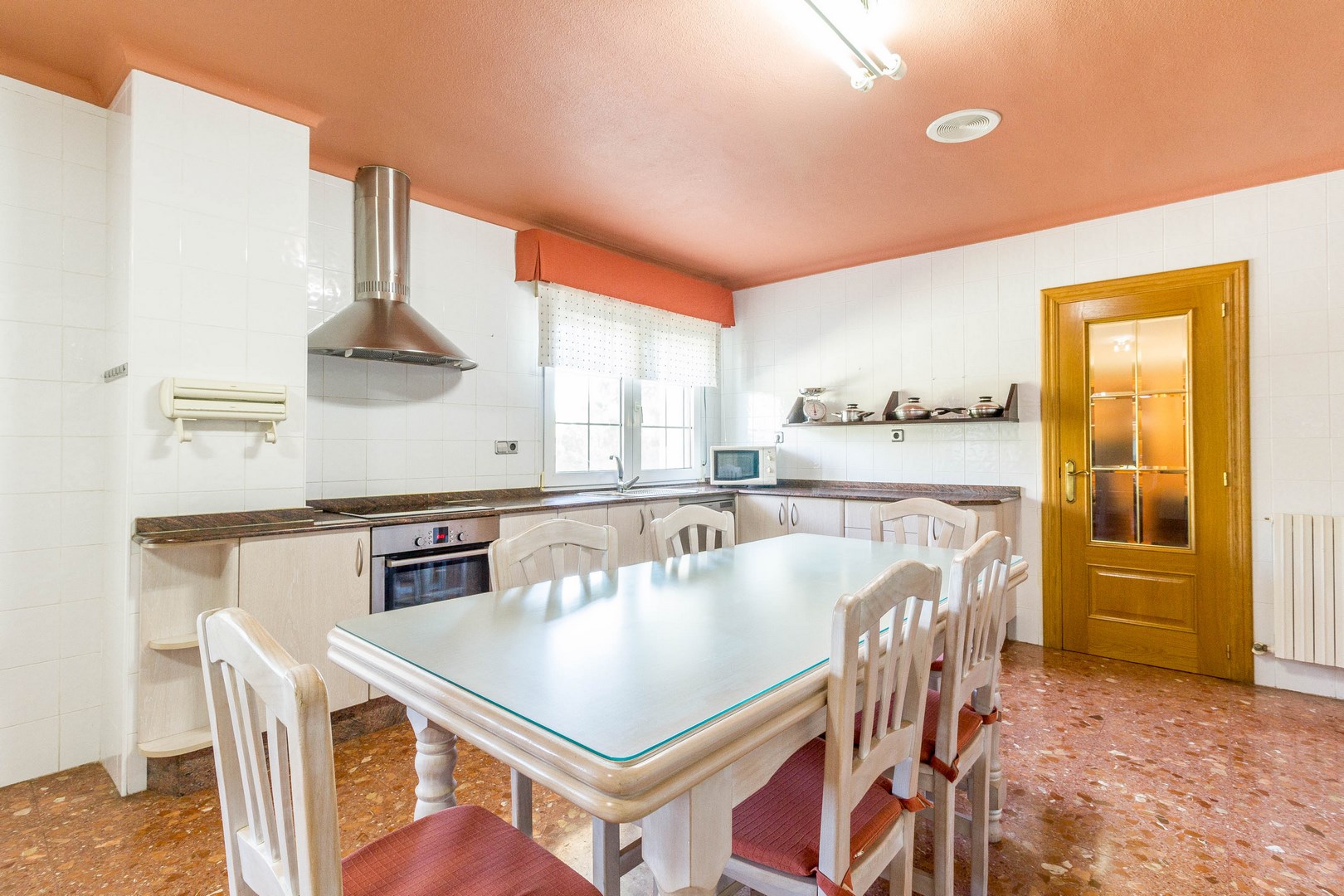 7 Bed, 3 Bath, HouseFor Sale, Yecla, Murcia