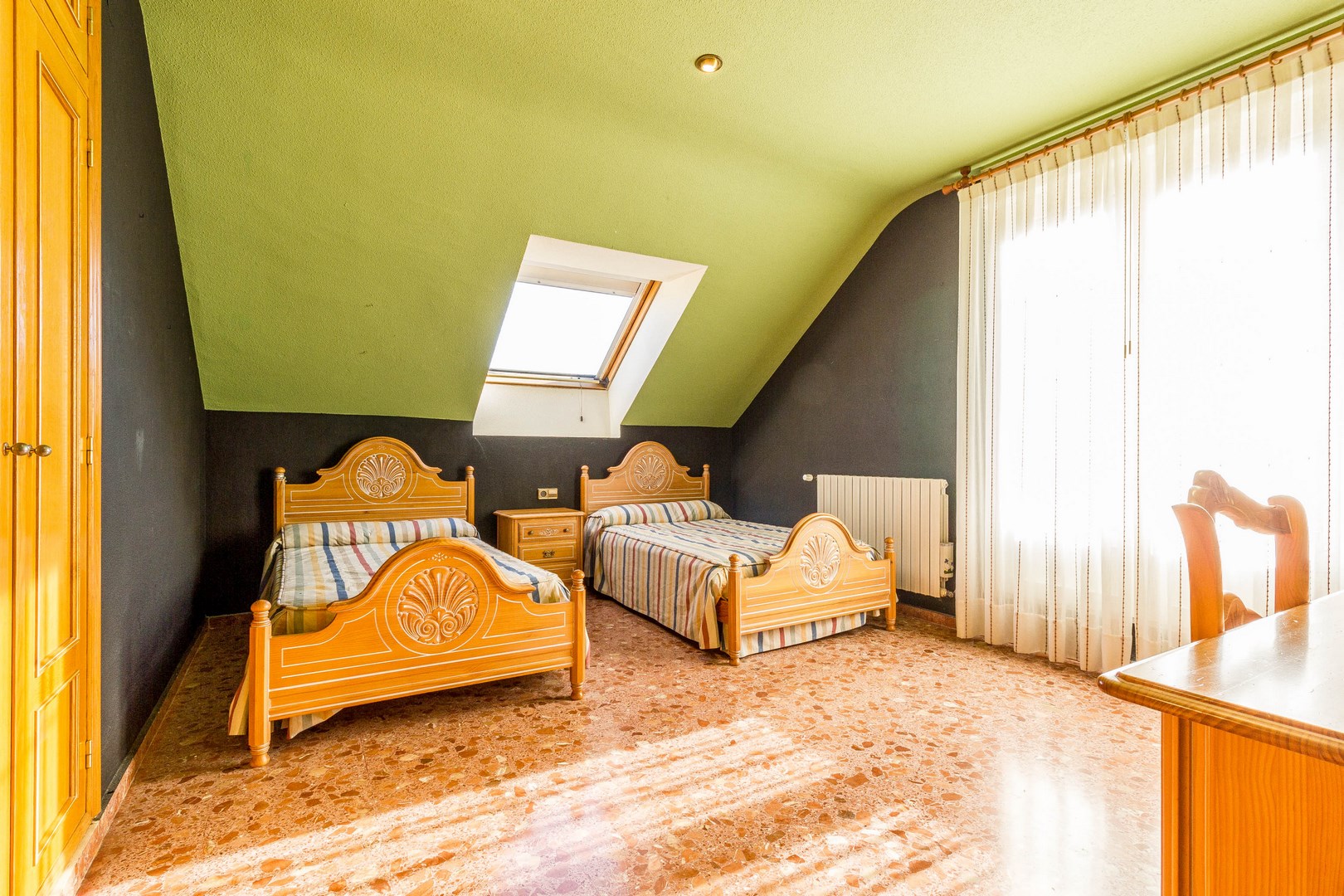 7 Bed, 3 Bath, HouseFor Sale, Yecla, Murcia