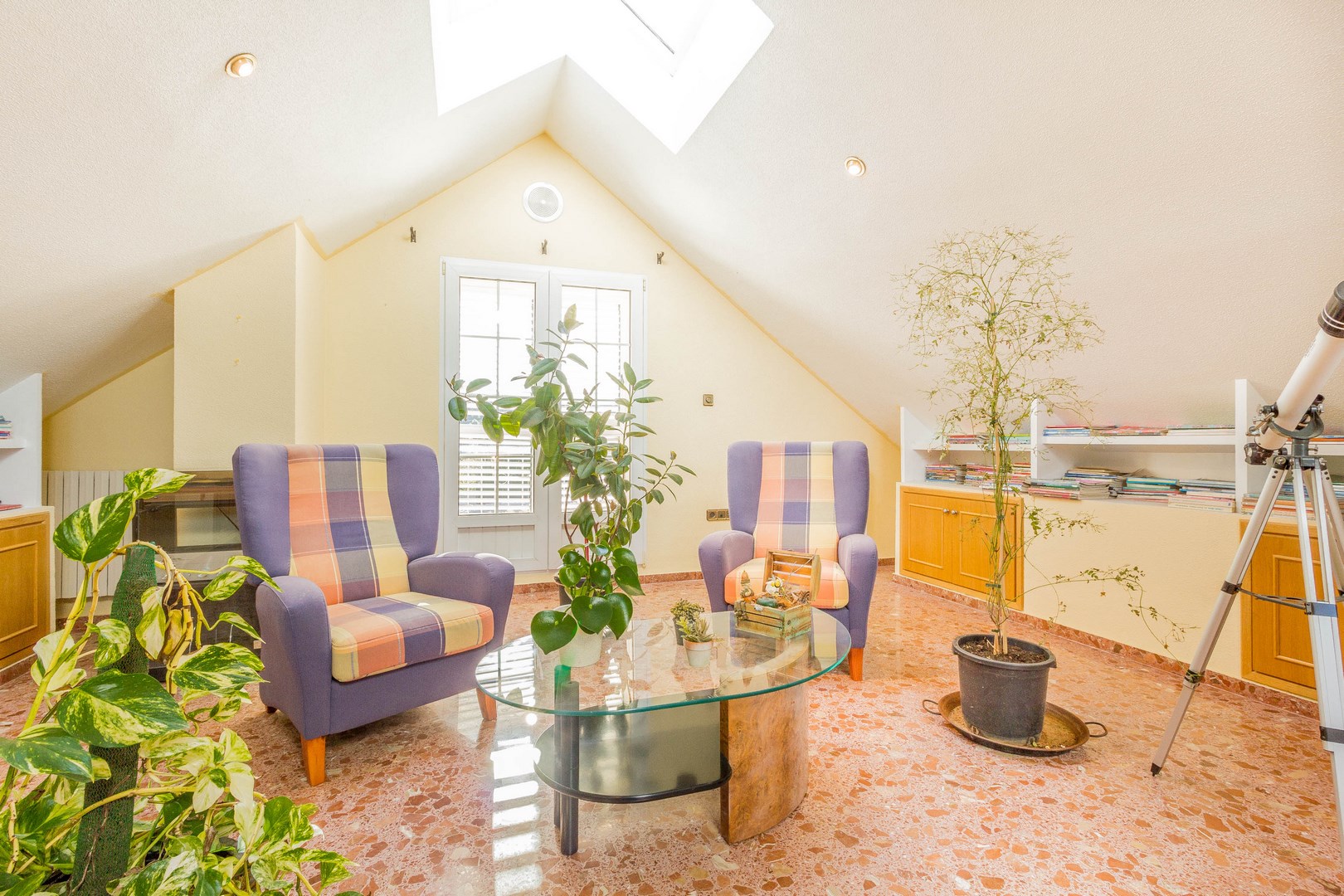 7 Bed, 3 Bath, HouseFor Sale, Yecla, Murcia