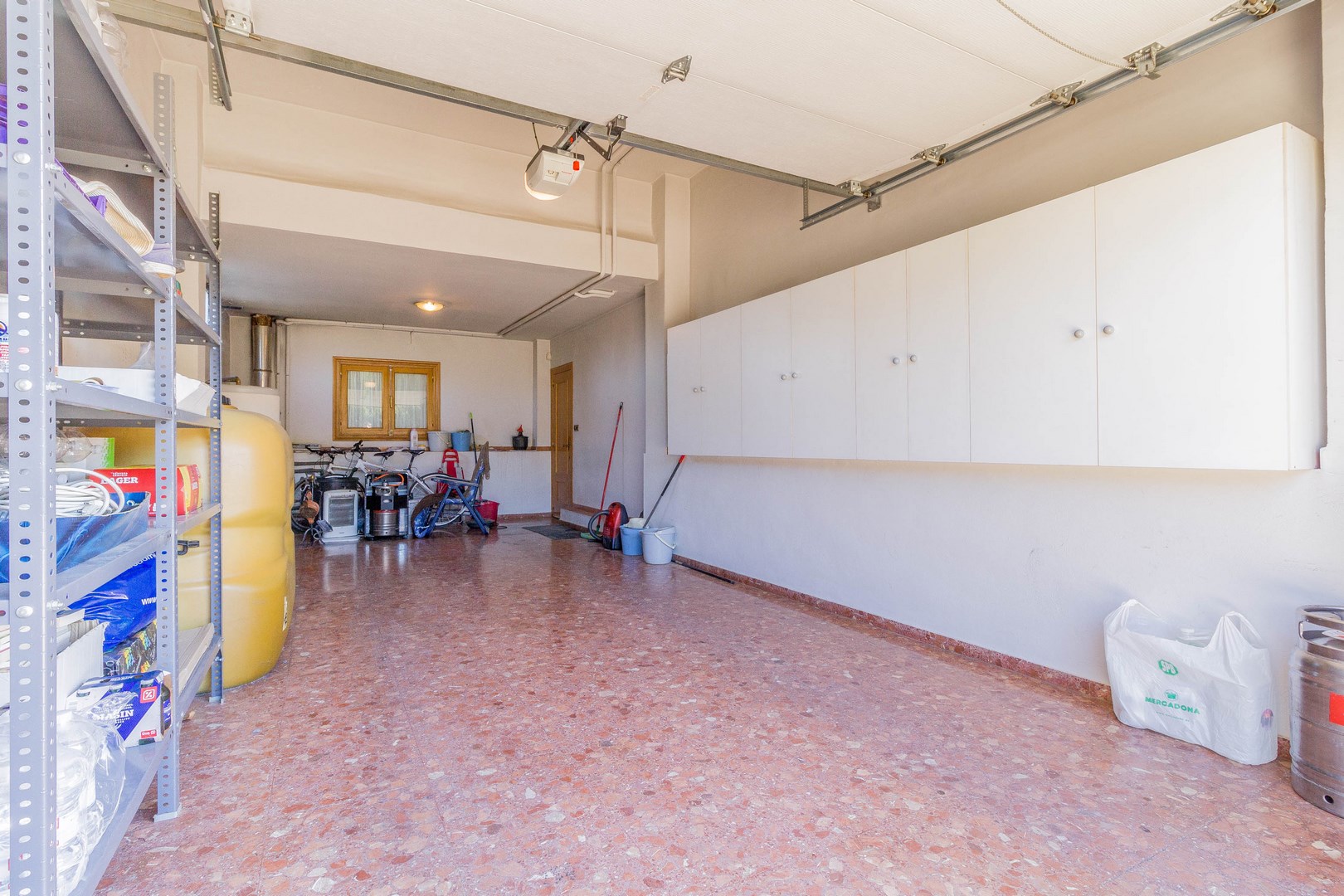 7 Bed, 3 Bath, HouseFor Sale, Yecla, Murcia