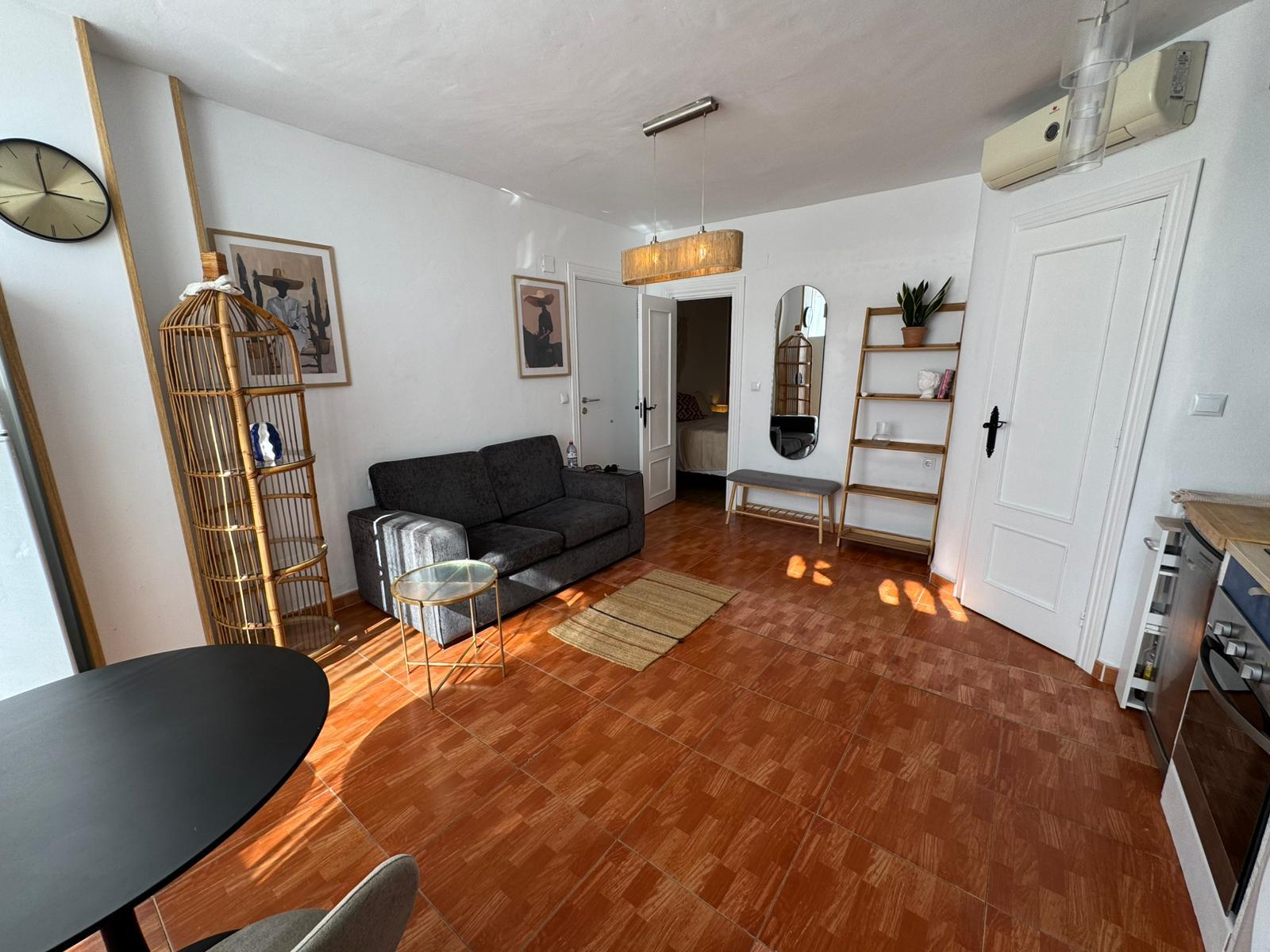 2 Bed, 1 Bath, HouseFor Sale, Torrevieja, Alicante