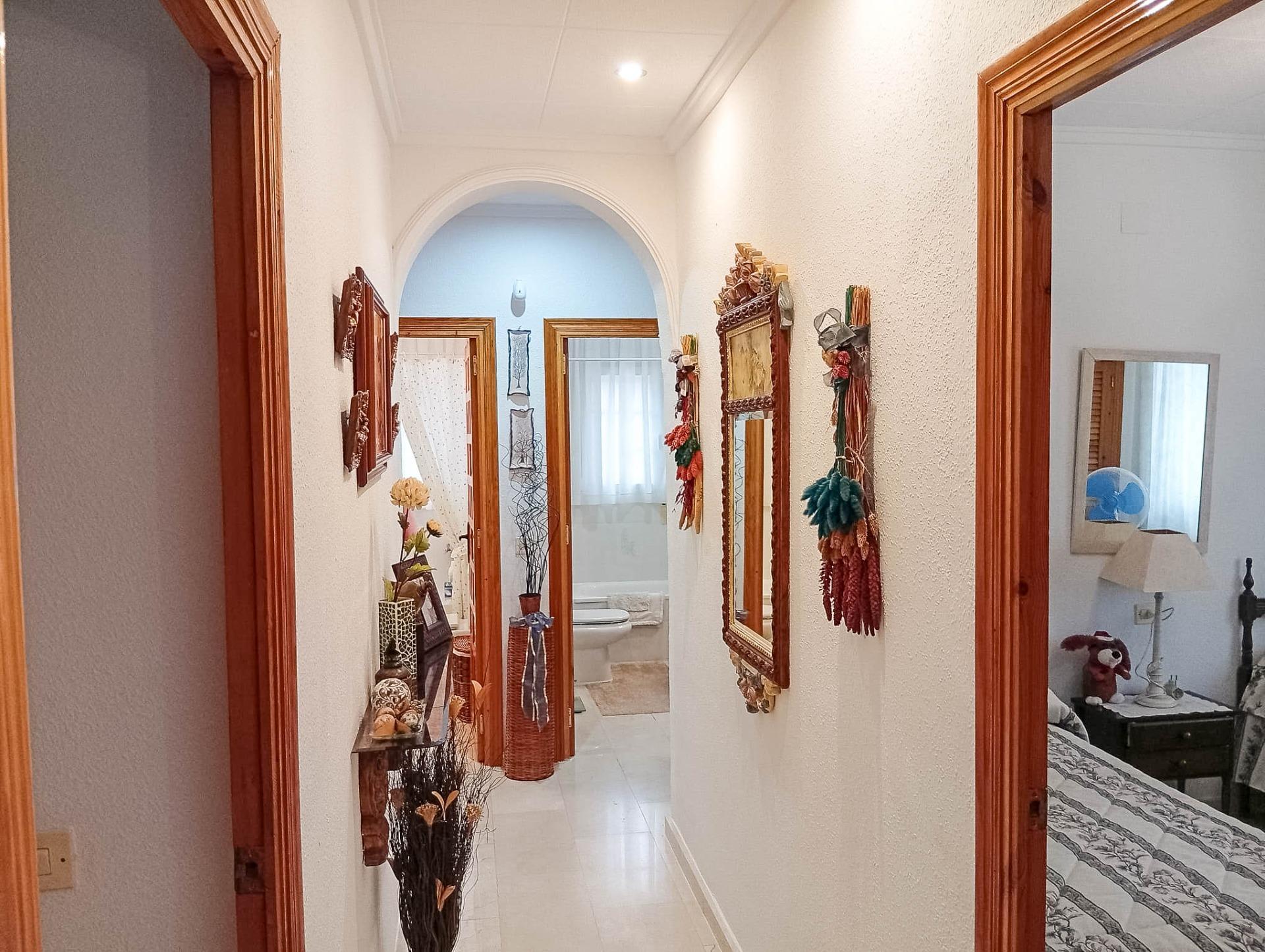 4 Bed, 2 Bath, HouseFor Sale, Torrevieja, Alicante