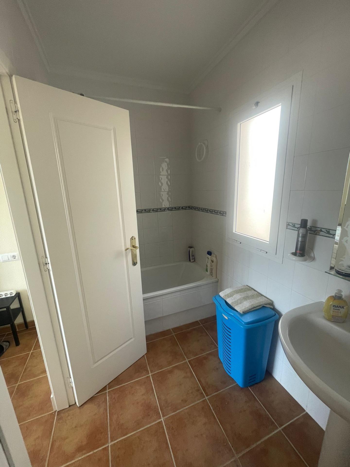 3 Bed, 2 Bath, HouseFor Sale, Torrevieja, Alicante