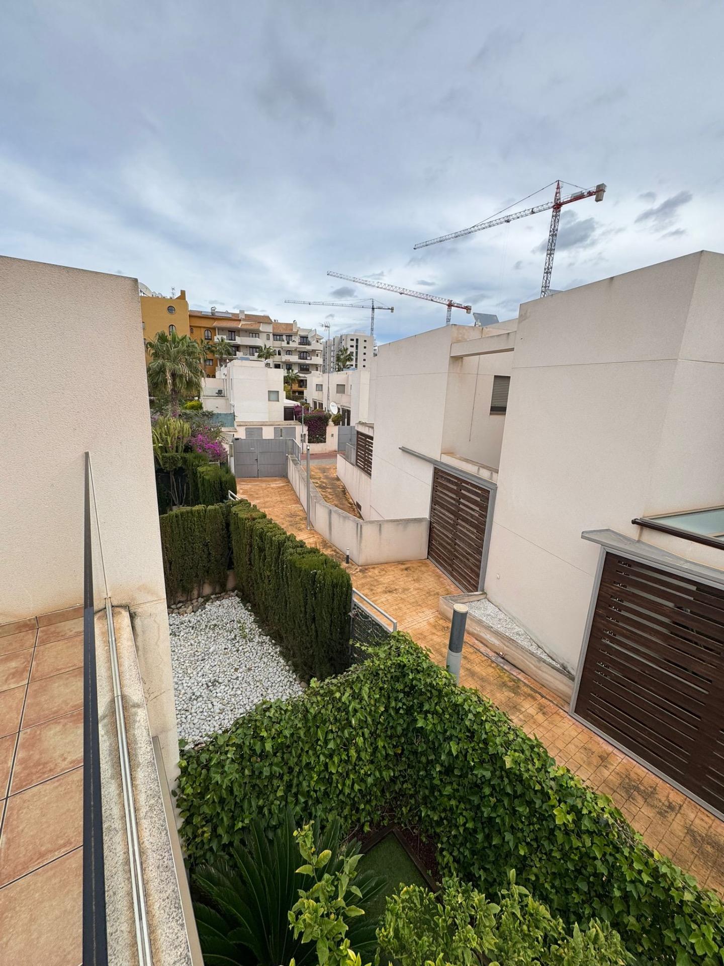 3 Bed, 3 Bath, HouseFor Sale, Torrevieja, Alicante